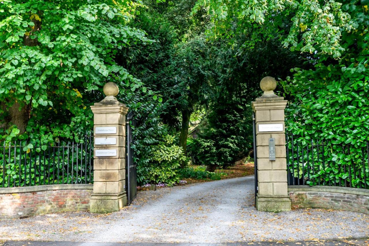 Villa Middlethorpe Manor - No 4 Relaxation And Peace York Esterno foto